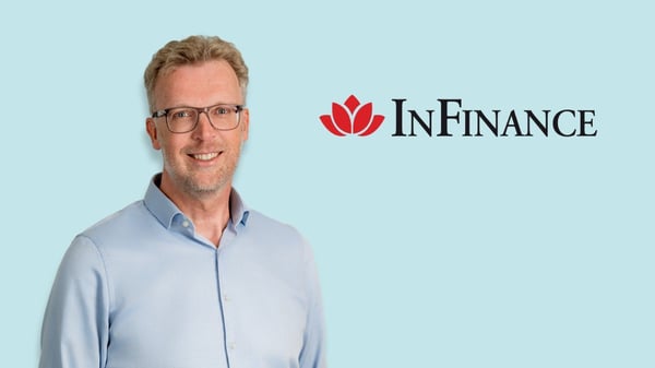 Foto van Gert Vasse en het InFinance logo